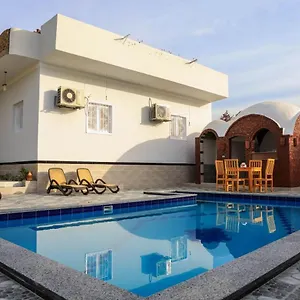 Guest house Happiness
